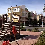 With Side Seaview 60 Meters From Sea Apartamento *