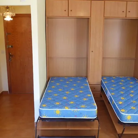 With Side Seaview 60 Meters From Sea Apartment *