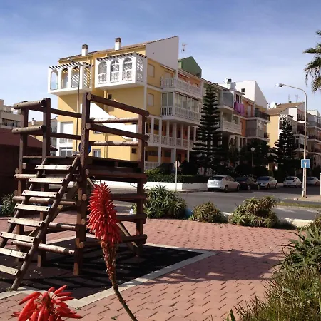 With Side Seaview 60 Meters From Sea Apartment *