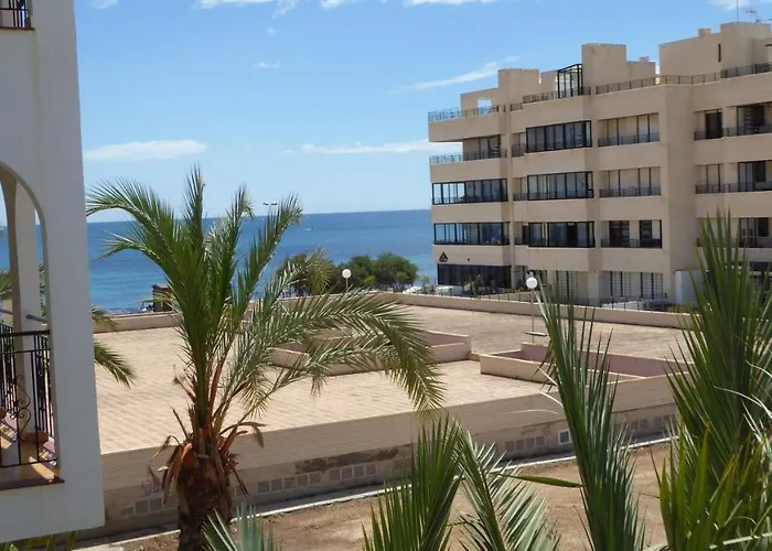 Apartment With Side Seaview 60 Meters From Sea