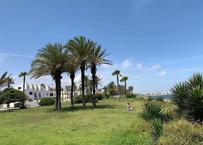 Apartment With Side Seaview 60 Meters From Sea