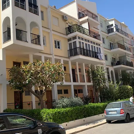 With Side Seaview 60 Meters From Sea Apartman *